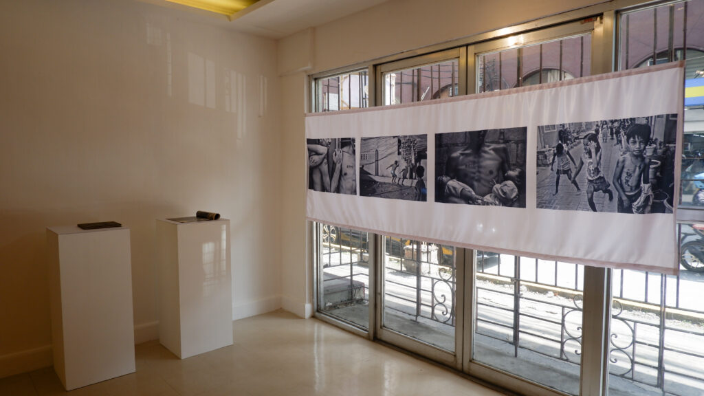 Veejay Villafranca - Framed Truths Installation Shot, photo by JL Diquit (5)